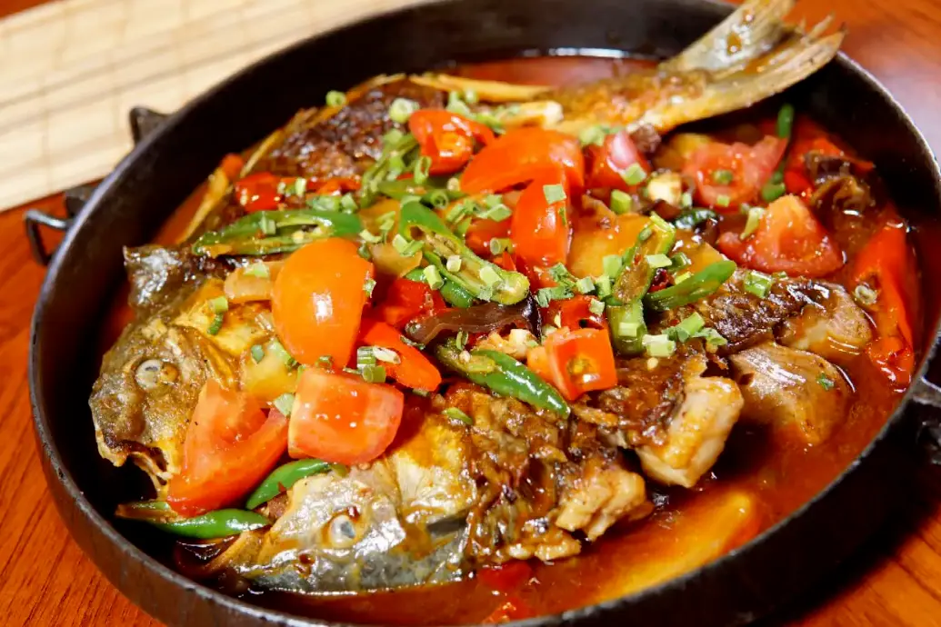 Yangshuo beer fish braised in local beer