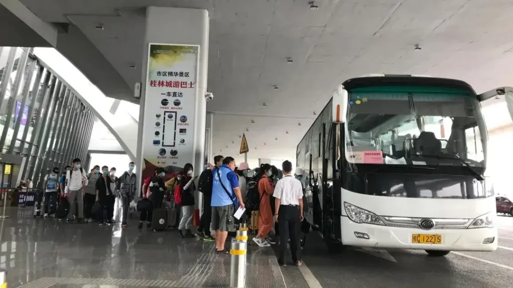 Airport shuttle bus from Guilin airport to Yangshuo